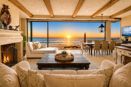 25% Off Oct 29-31 On The Sand, Ocean View, Jacuzzi