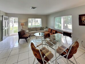 Interior - Endless Sunny Daze | Cozy Cottage w/Yard (St. Augustine)