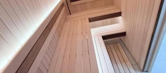 AQ MYRZA Inn