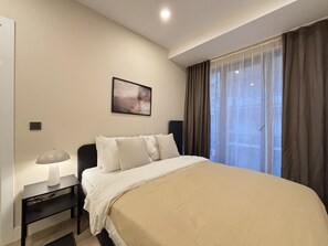 Iron/ironing board, free WiFi, bed sheets - Luxury 2BR Residence in Nişantaşı (Istanbul)