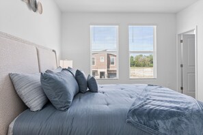 Iron/ironing board, travel cot, free WiFi, bed sheets - 6BR Pool & Spa Home in Reunion Village | Game Room 375 (KISSIMMEE)