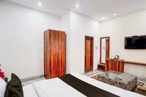 House - Super Hotel O Krishna Nagar Chowk (Dehradun)