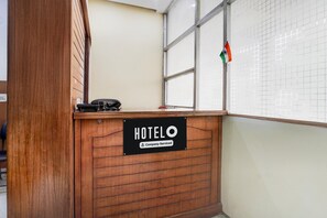 House | Reception - Super Hotel O Krishna Nagar Chowk (Dehradun)