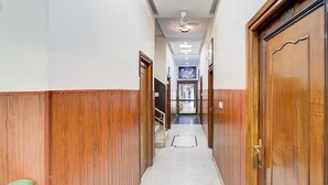 Ảnh chưa phân loại, 2 trong số 37 ảnh, nút