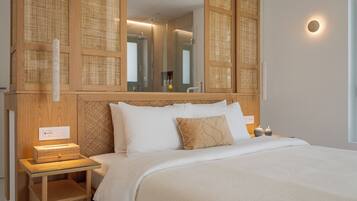 Villa, Poolblick | Schreibtisch, schallisolierte Zimmer, Reisekinderbett, kostenloses WLAN