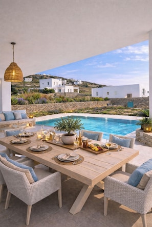 Outdoor dining - Alkinoe Villa Paros (Paros)