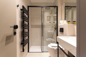 Superior Apartment, Balcony, Harbour View | Bathroom - Santa Croce Suite by DuHomes (Dubrovnik)