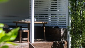 Outdoor dining - Ivy Cottage Milton (Milton)