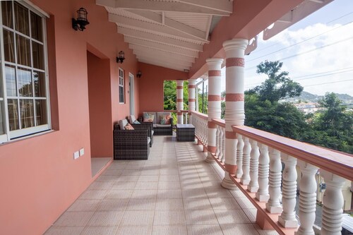 1 bedroom suite #3 with Carenage view