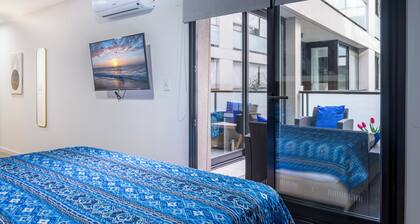 Pocitos Dúo Dulce 4 King Bedrooms, 4 Baths, 6 TVs, Patio, Pool, Gym, & Parking