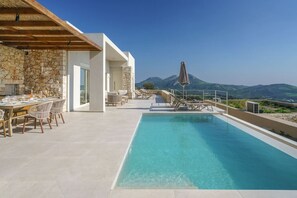 Pool - New Seaview Villa, Private Pool and Close to Beach (Rethymno)