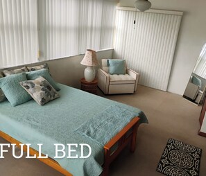 Room - Serenity, Peace & Joyous house close to the Beach (Edgewater)