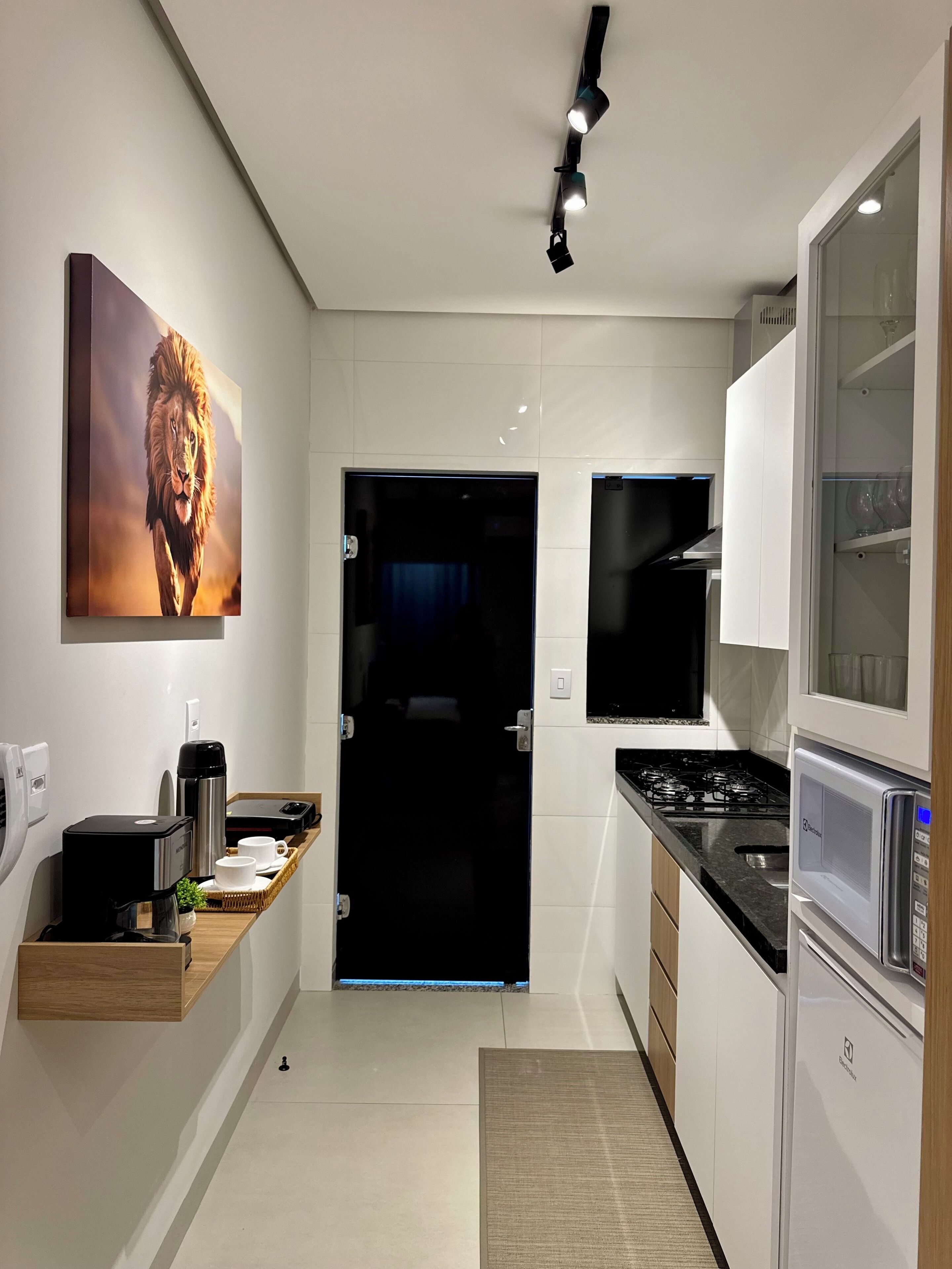 Superior Apartment, City View | Private kitchen