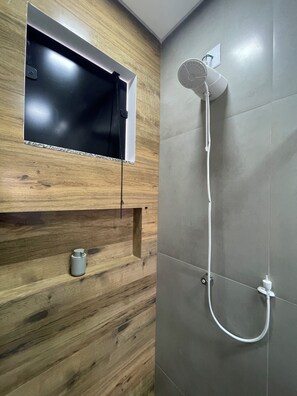 Exclusive Studio Suite | Bathroom - Ahava Flat - Hospedagem Inteligente (Montes Claros)