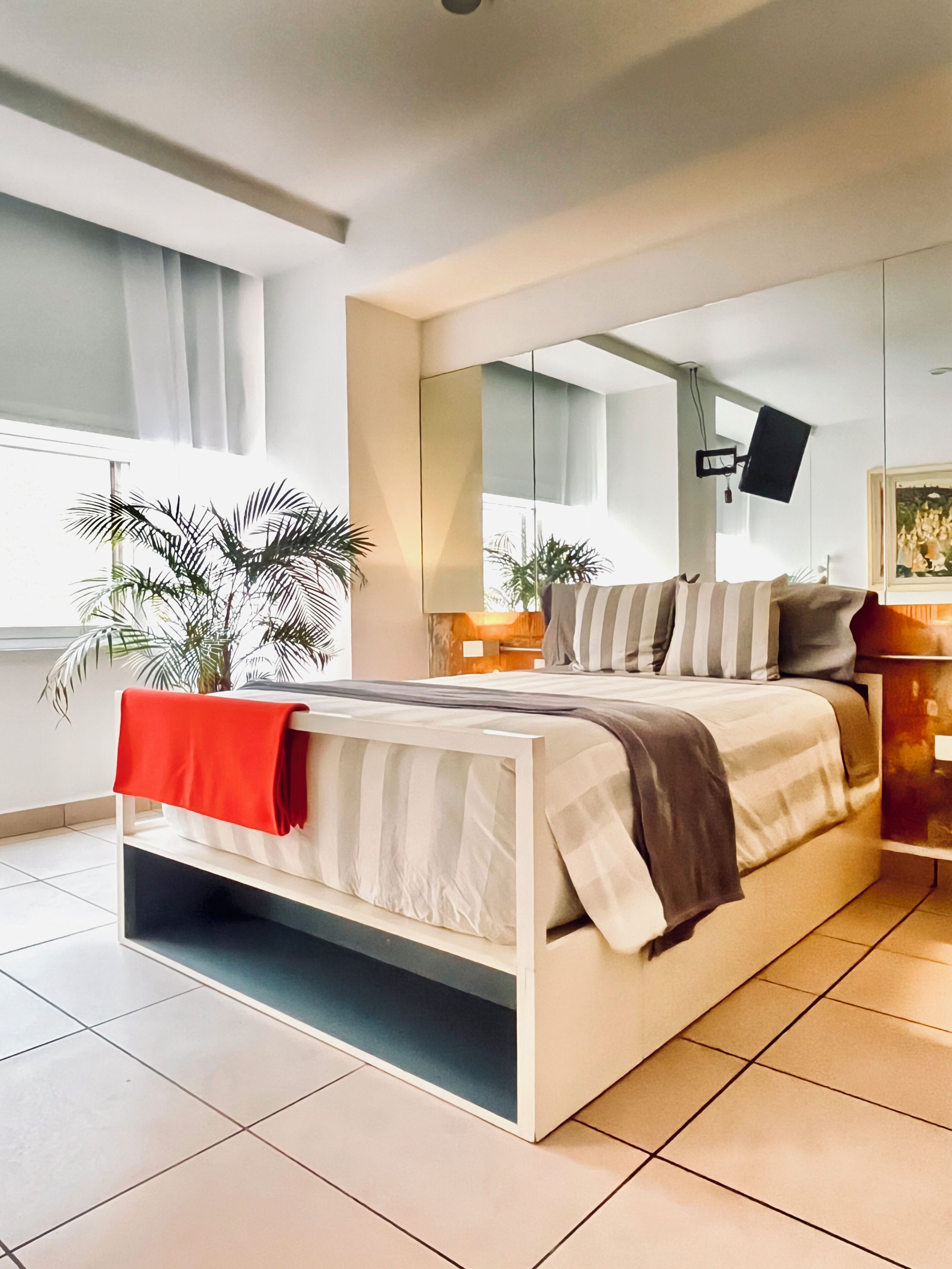 1 bedroom, desk, iron/ironing board, WiFi