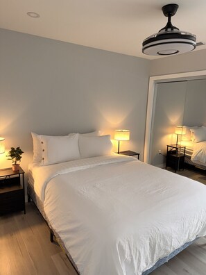 Room - Luxury Apartment - Reese Tower (Tulsa)