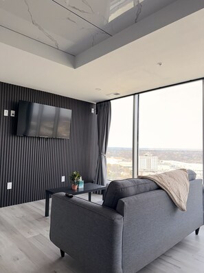 Interior - Luxury Apartment - Reese Tower (Tulsa)