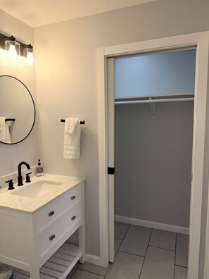 Bathroom - Luxury Apartment - Reese Tower (Tulsa)