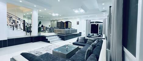 Deluxe-huvila, näköala puutarhaan | Sisätilat