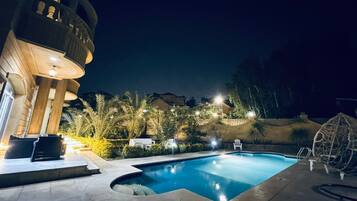 Deluxe Villa, Garden View