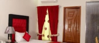 Golden Pearl Residency Family Hotel