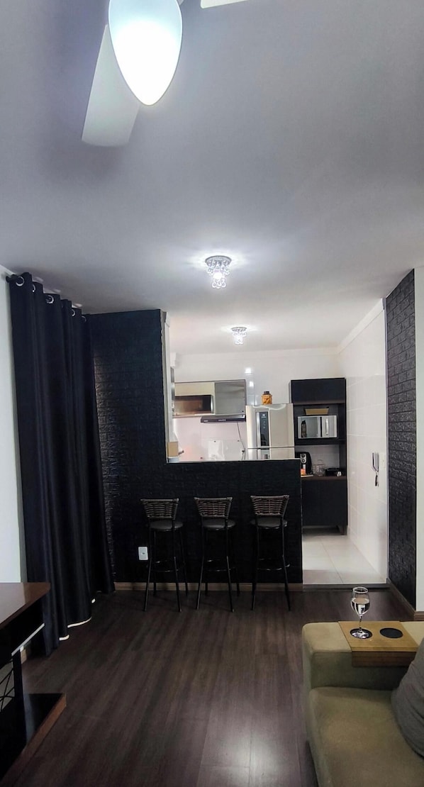 Living area - Refúgio Premium UTFPR Londrina (Londrina)