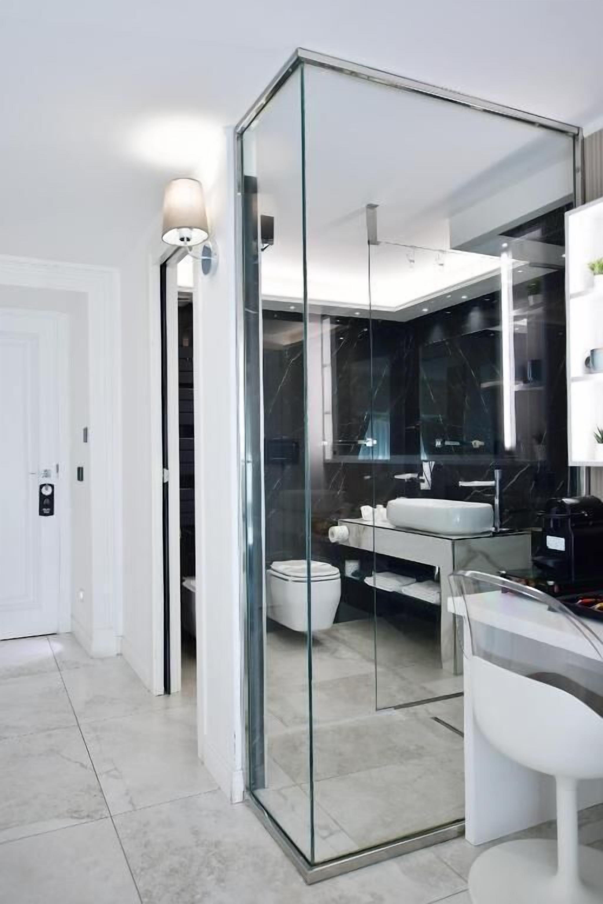 Suite Premium, 1 très grand lit, salle de bains privée, vue ville | Salle de bain