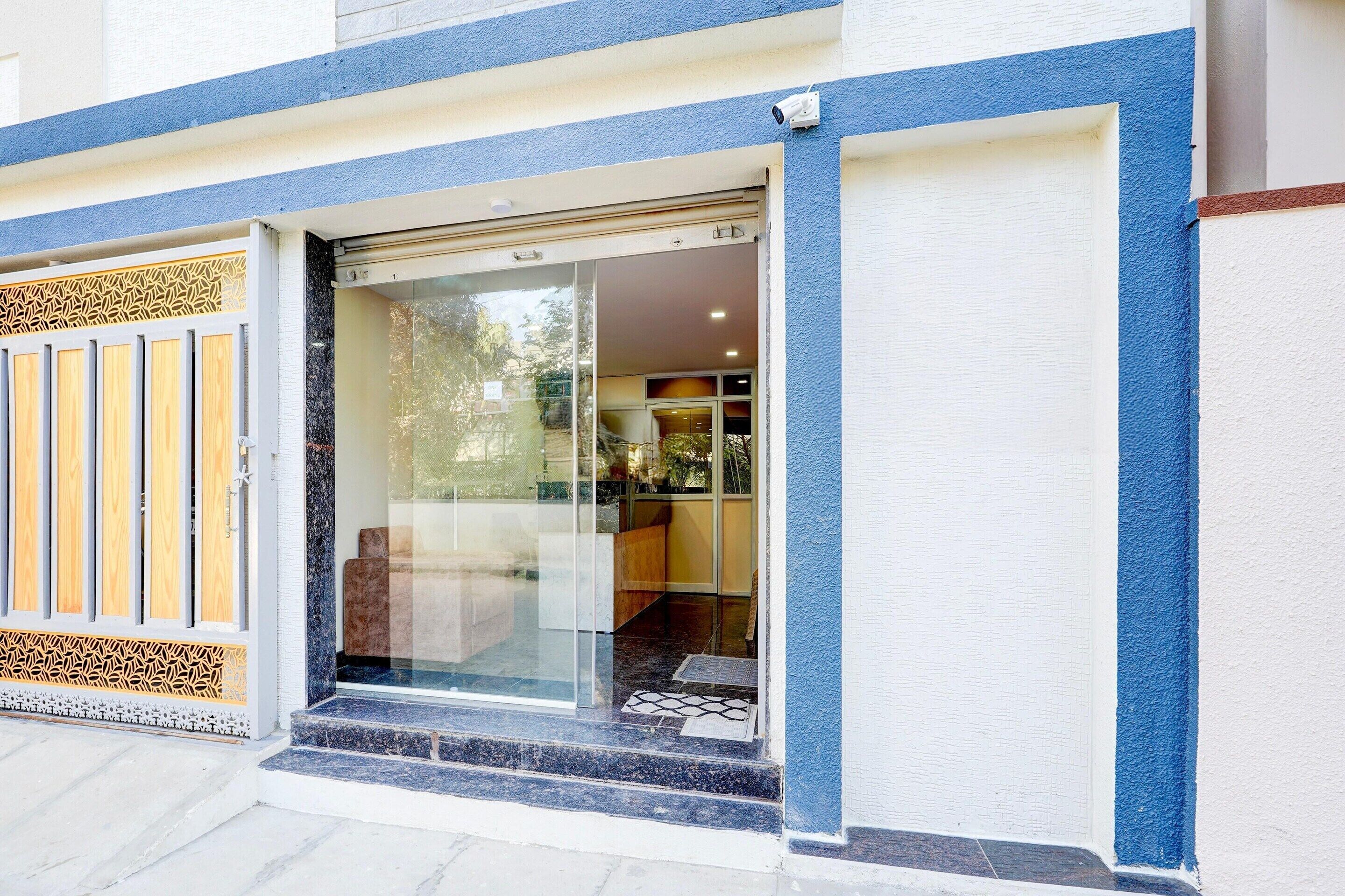 บ้านพัก | ฝ่ายต้อนรับ