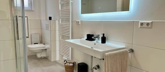 Worker and holiday apartment Lingenfeld