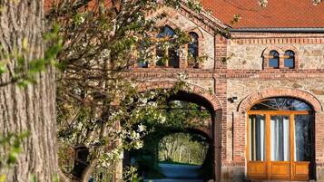 Apartment | Exterior