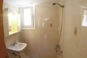 Shower, hair dryer, towels, soap - Award winning family villa on south coast of Crete (Agia Galini)