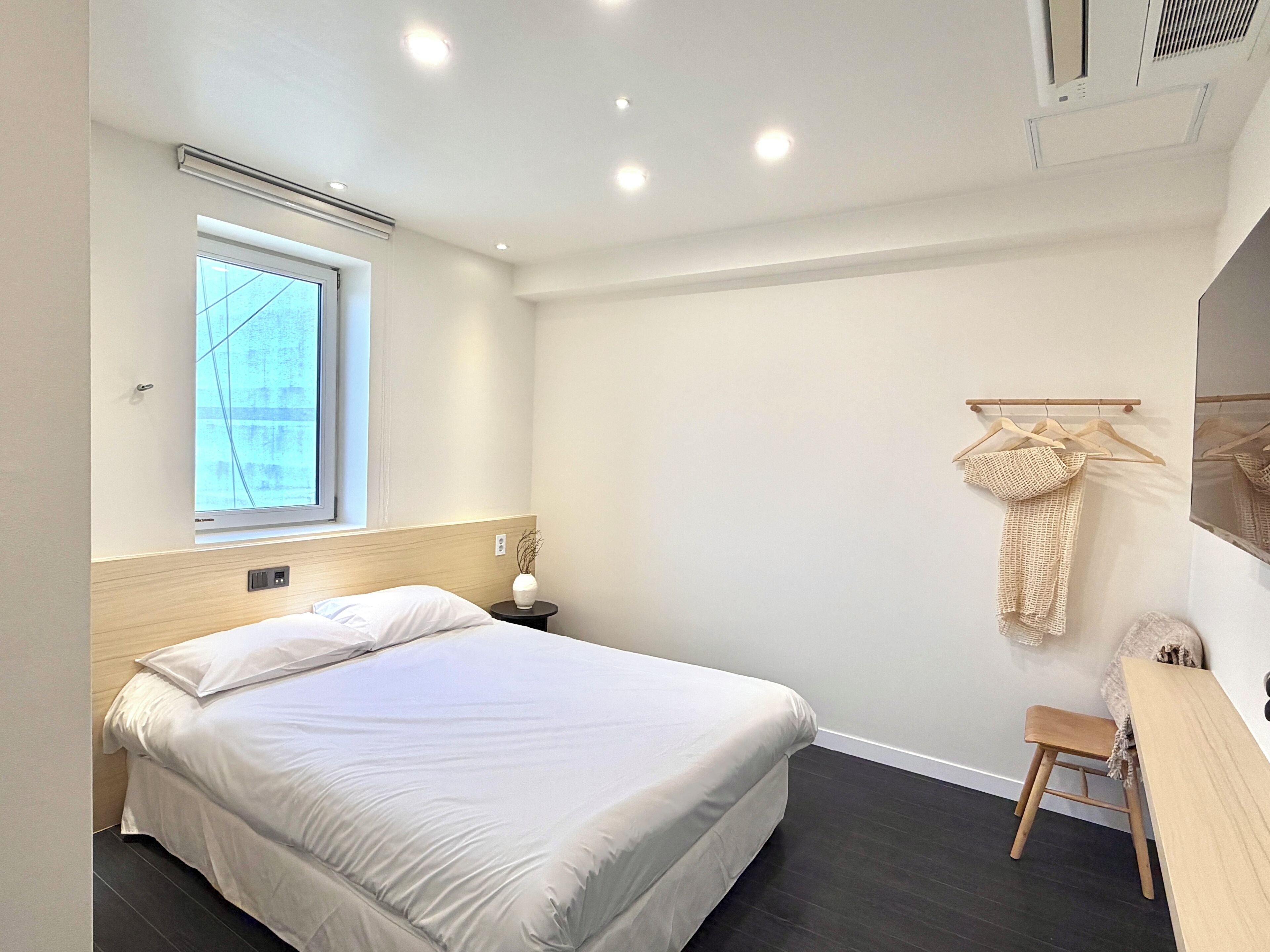 Superior Double Room, 1 Queen Bed, Non Smoking, Private Bathroom