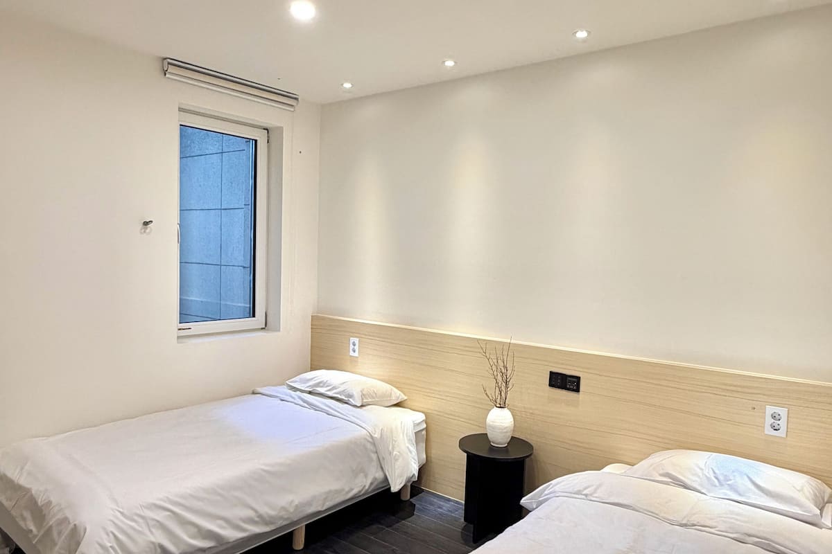 Classic Twin Room, Multiple Beds, Non Smoking, Private Bathroom