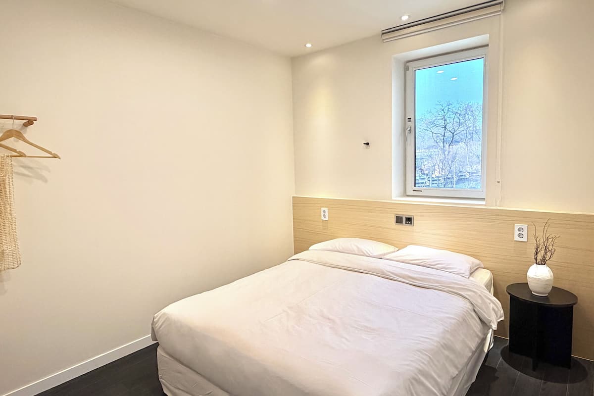 Classic Double Room, 1 Double Bed, Non Smoking, Private Bathroom