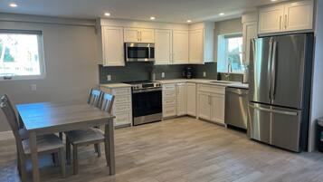 Condo, Pool View | Private kitchen