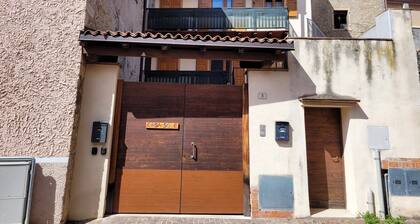 Appartement « Casa Sole » avec vue sur la montagne, balcon et Wi-Fi