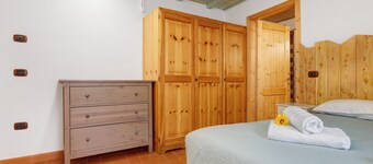 Apartamento 'Casa Sole' con vistas a la montaña, balcón y Wi-Fi