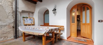 Apartment 'Casa Sole' with Mountain View, Balcony and Wi-Fi