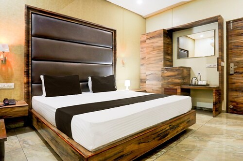 Super Townhouse Durg