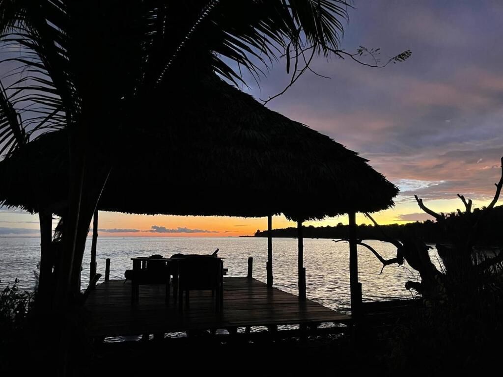 Bungalow Standard, vue plage | Restauration extérieure