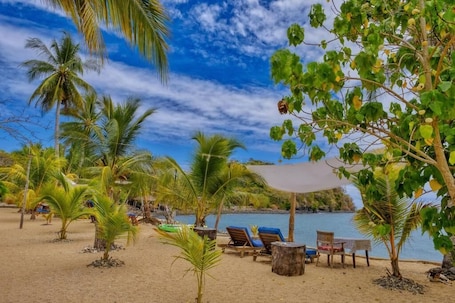 Superior Bungalow, Beach View | Property grounds. Sangany lodge