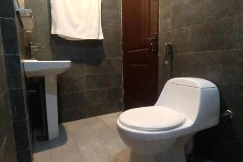 Deluxe Double Room | Bathroom