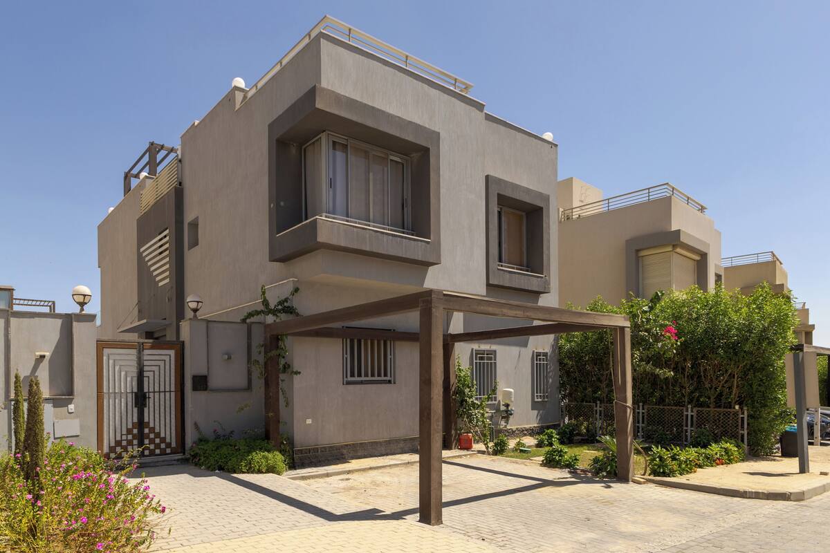 ลักซ์ชัวรี่วิลล่า, 4 ห้องนอน, วิวสวน | ด้านหน้าที่พัก