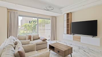 Luxe villa, 4 slaapkamers, uitzicht op tuin | Woonruimte