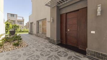 Villa Luxe, 4 chambres, vue jardin | DĂ©tail de lâextĂ©rieur