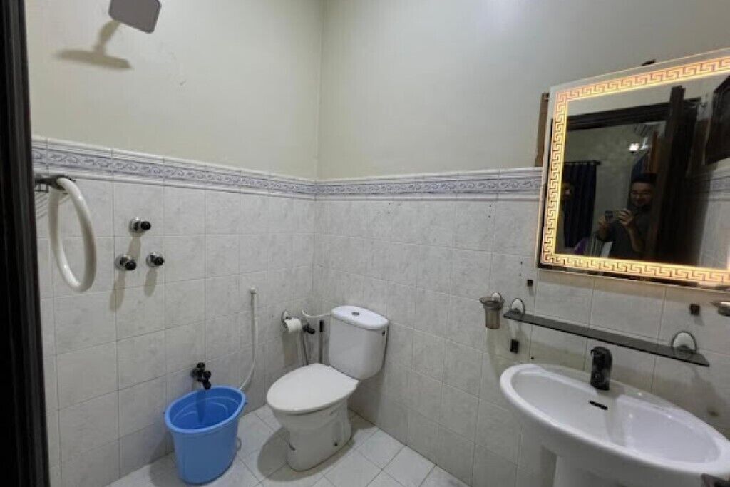 Deluxe Double Room | Bathroom