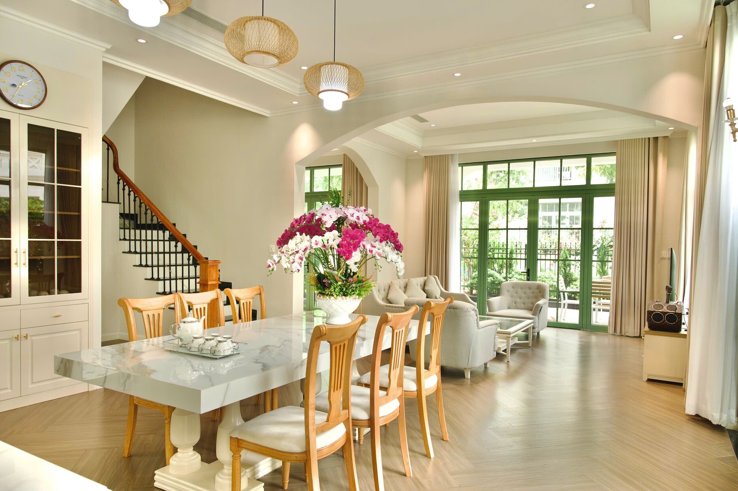 Deluxe Villa, 4 Bedrooms, Garden View | Dining