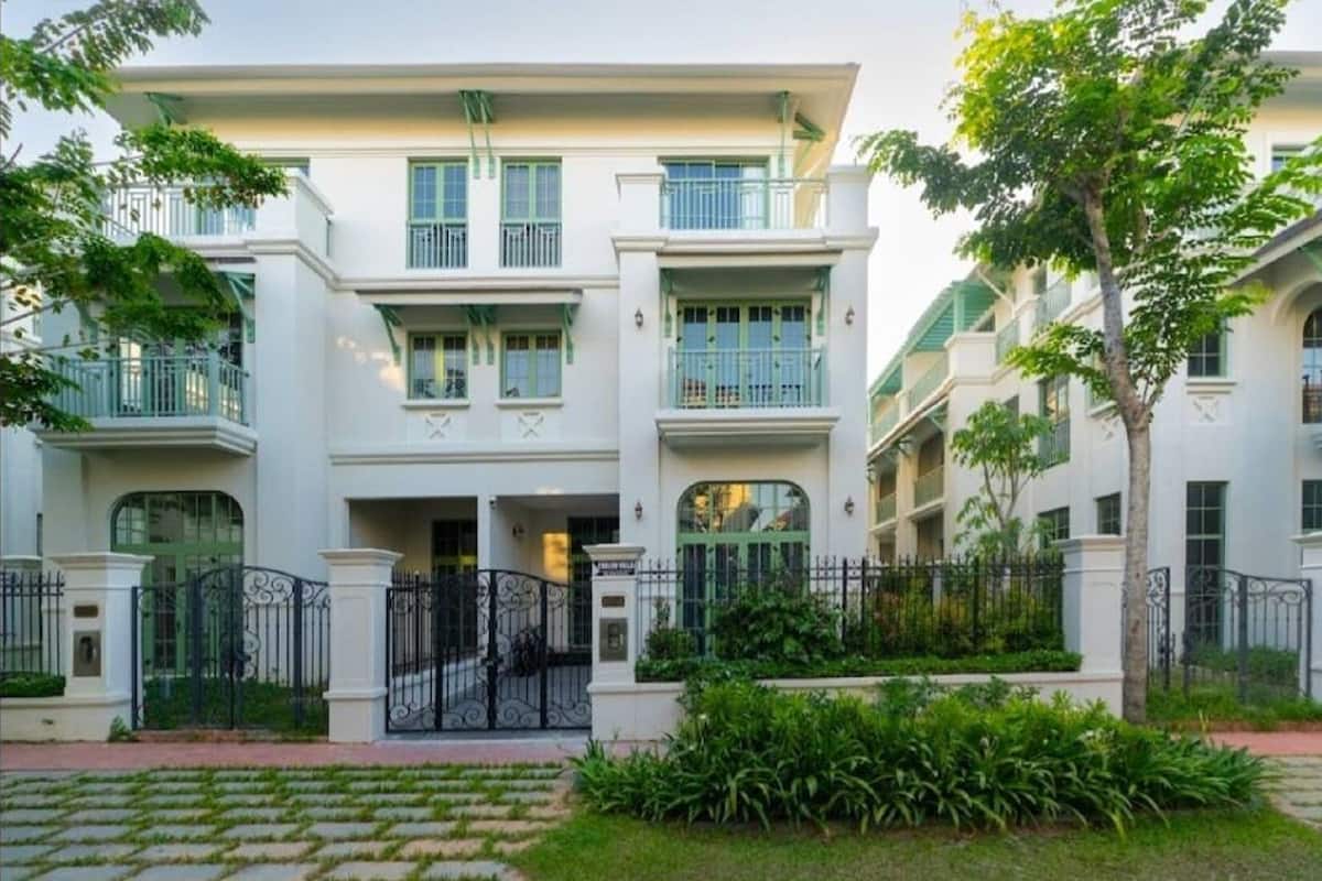 Deluxe Villa, 4 Bedrooms, City View | Exterior