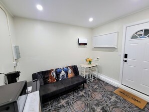 Nicht klassifiziertes Bild, 4 von 8, Schaltfläche