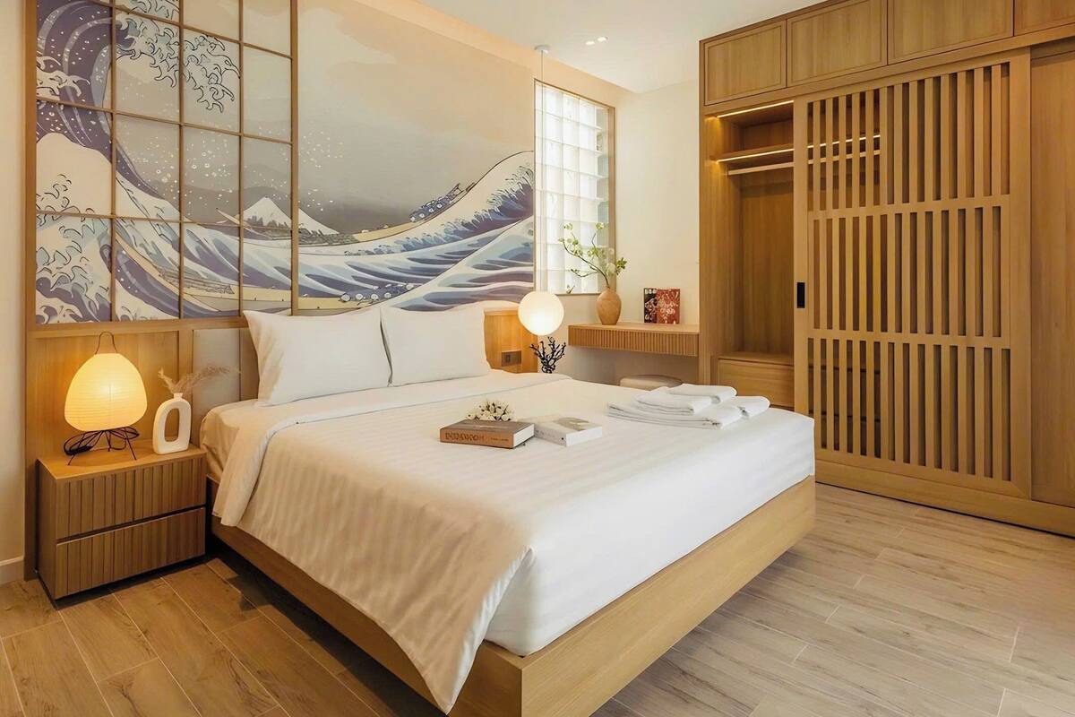 Deluxe Villa, 4 Bedrooms | Hypo-allergenic bedding, in-room safe, desk, free WiFi